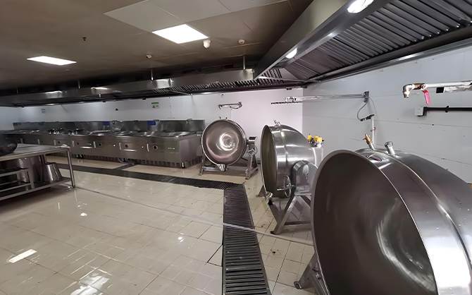 連鎖餐廳背后的秘密:高效廚具助力快速服務(wù)